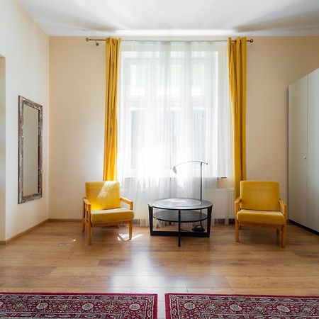 סופוט Victus Apartamenty, Apartament Garden מראה חיצוני תמונה